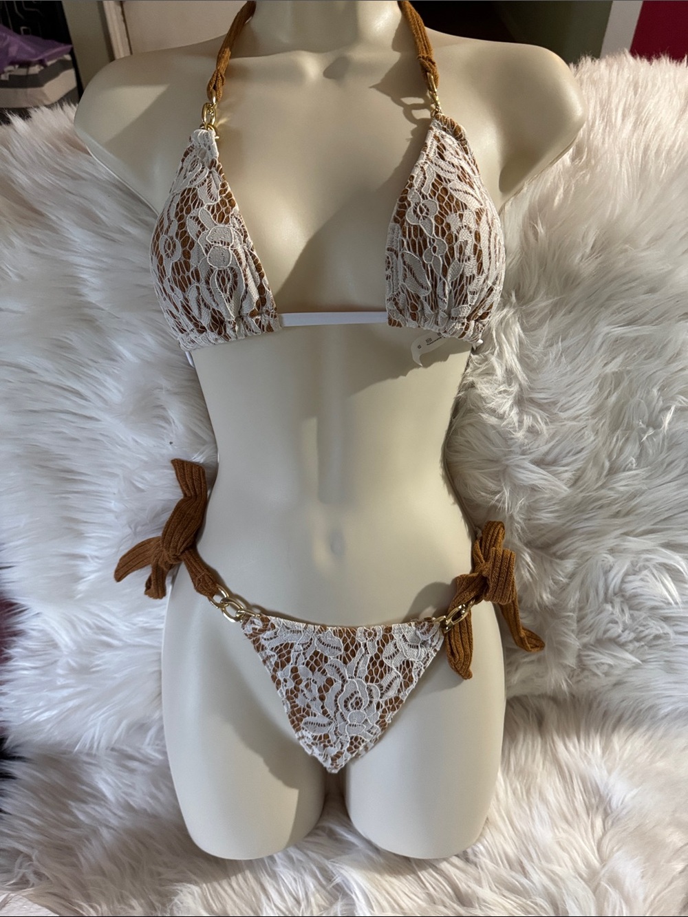 Boho two-piece bikini lace, very classy size medium